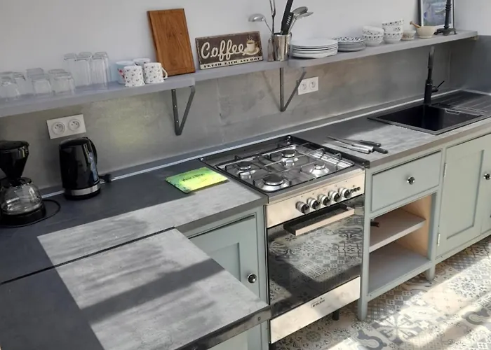 The Mad Hatters Kitchen