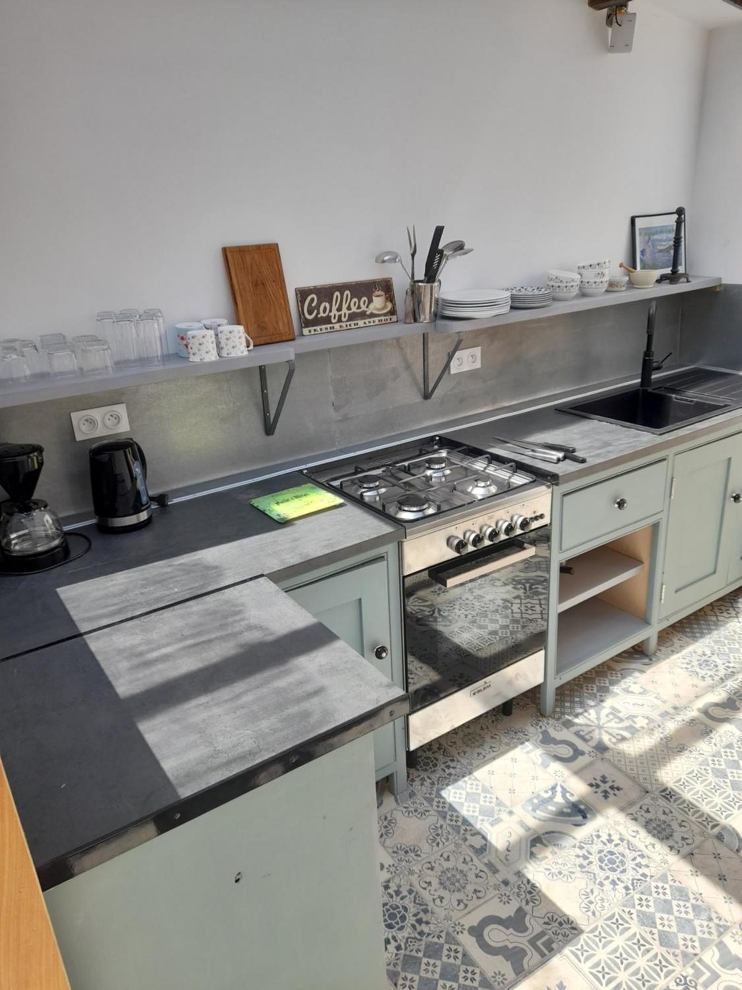 Landhaus The Mad Hatters Kitchen *
